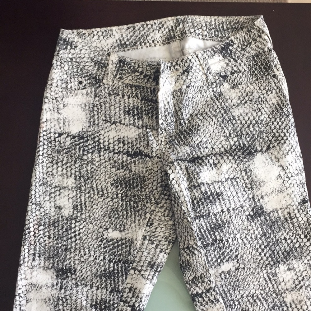 Sawari Jeans